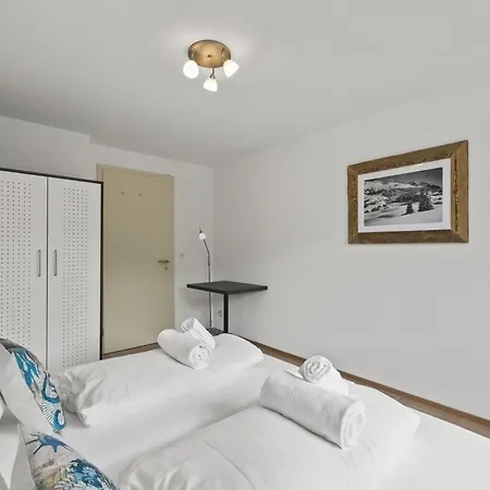 Apartment Bellavista 6 By Interhome Parpan